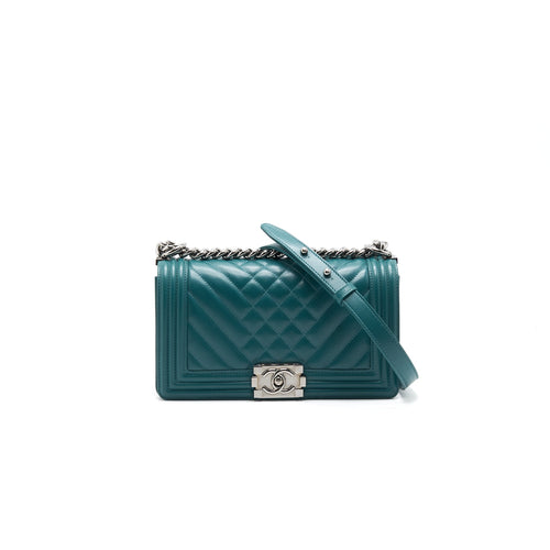 CHANEL LE BOY CHEVRON CALFSKIN PEACOCK GREEN