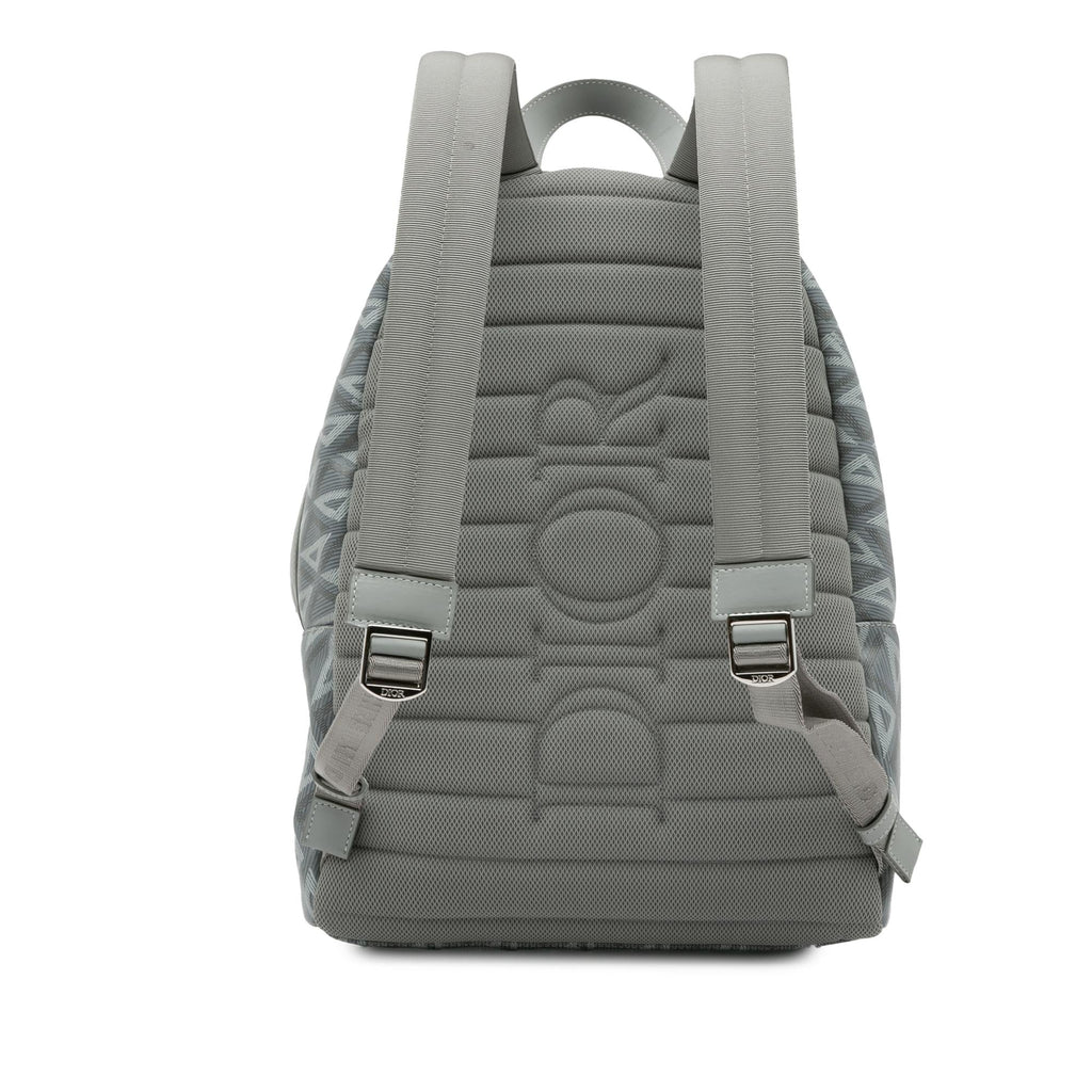 Dior CD Diamond Rider Zipped Backpack (SHG-MV8U3H)