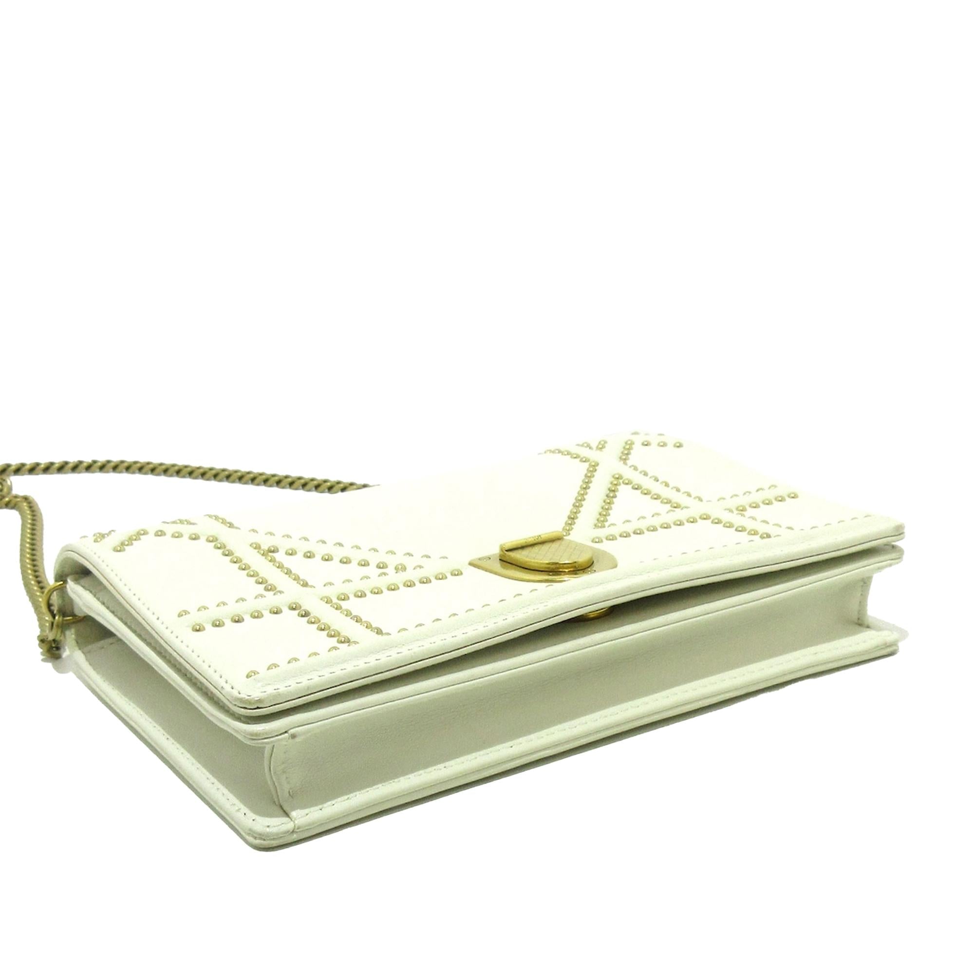 Dior Calfskin Studded Diorama Wallet on Chain (SHG-nJ2Okp)