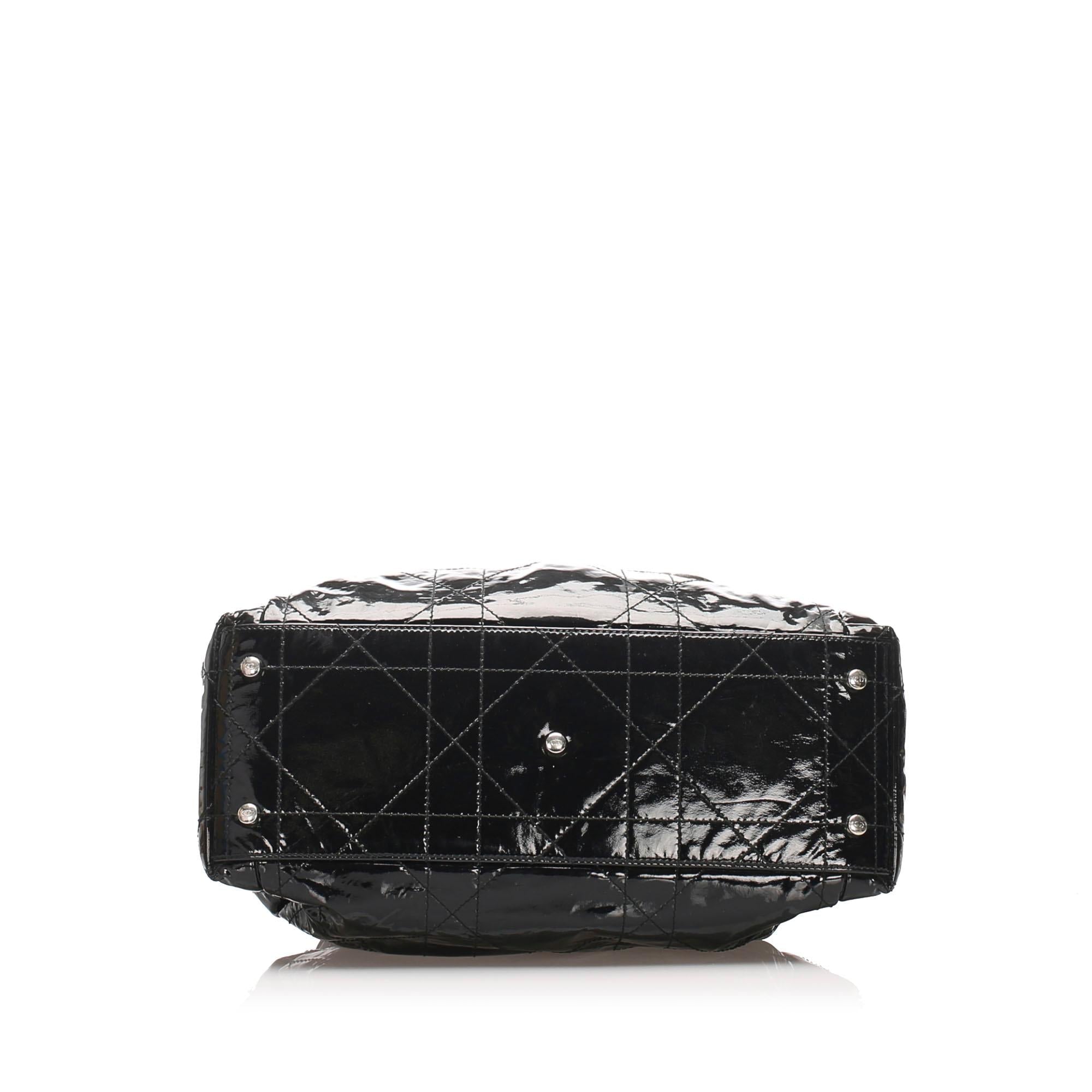 Dior Cannage Patent Leather Le Trente Shoulder Bag (SHG-13098)