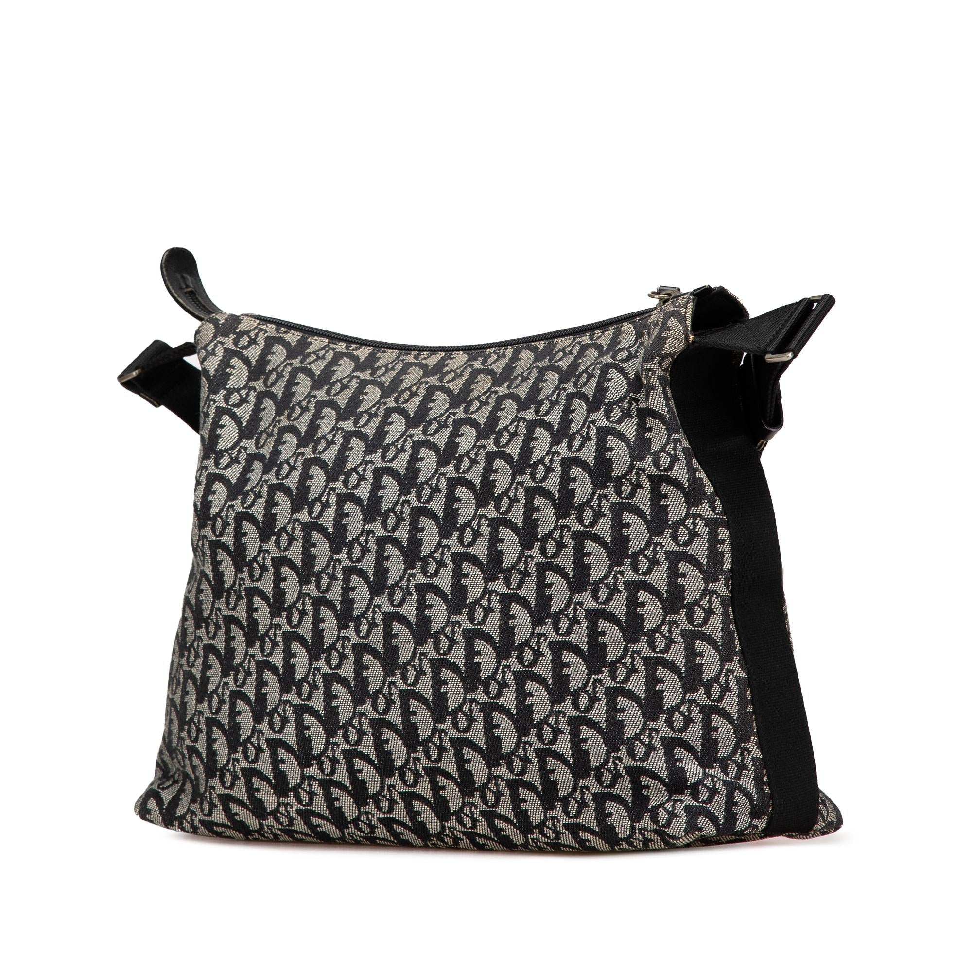 Dior Diorissimo Trotter Canvas Crossbody (SHG-ElKBg1)
