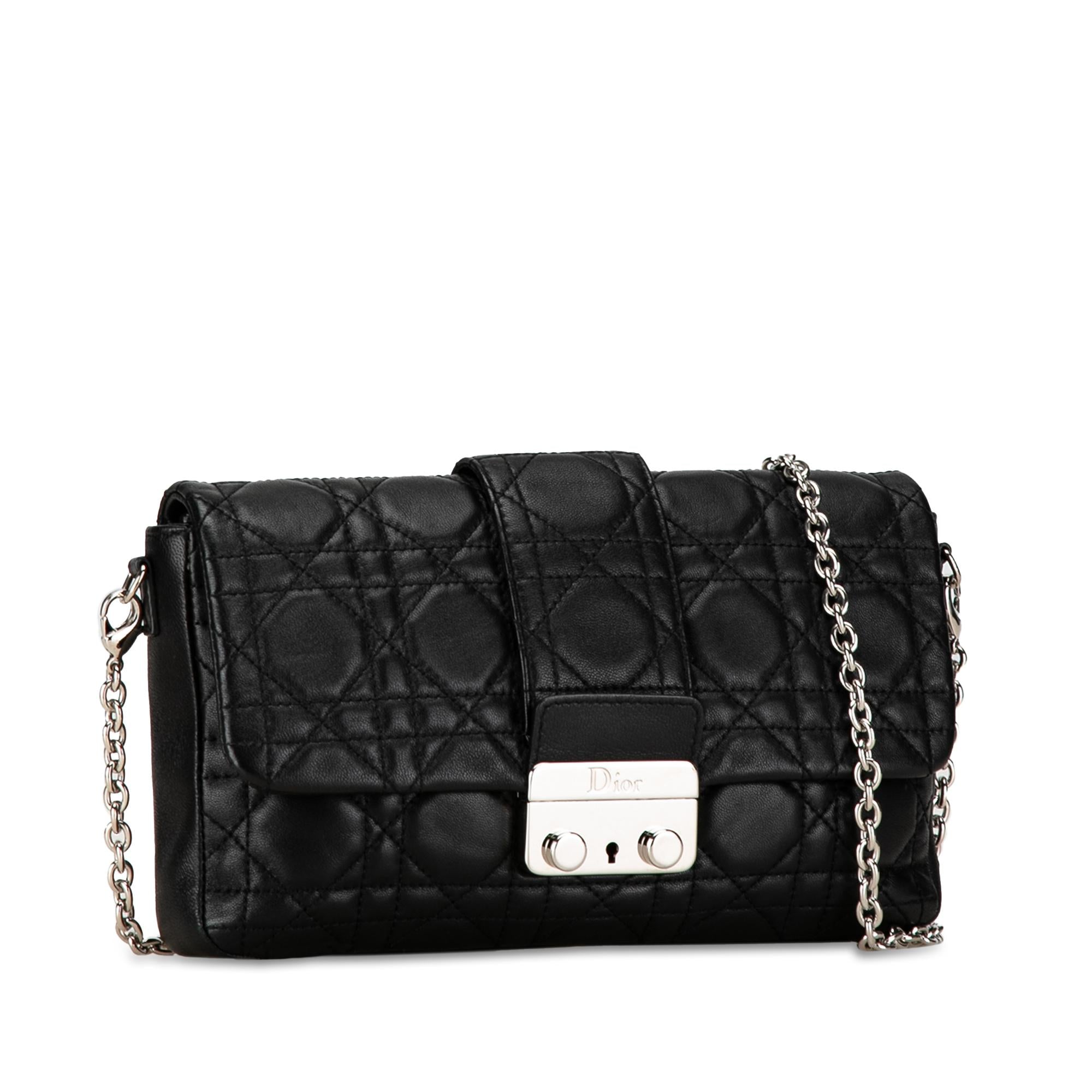 Dior Lambskin Cannage New Lock Pouch (SHG-G0dqMP)