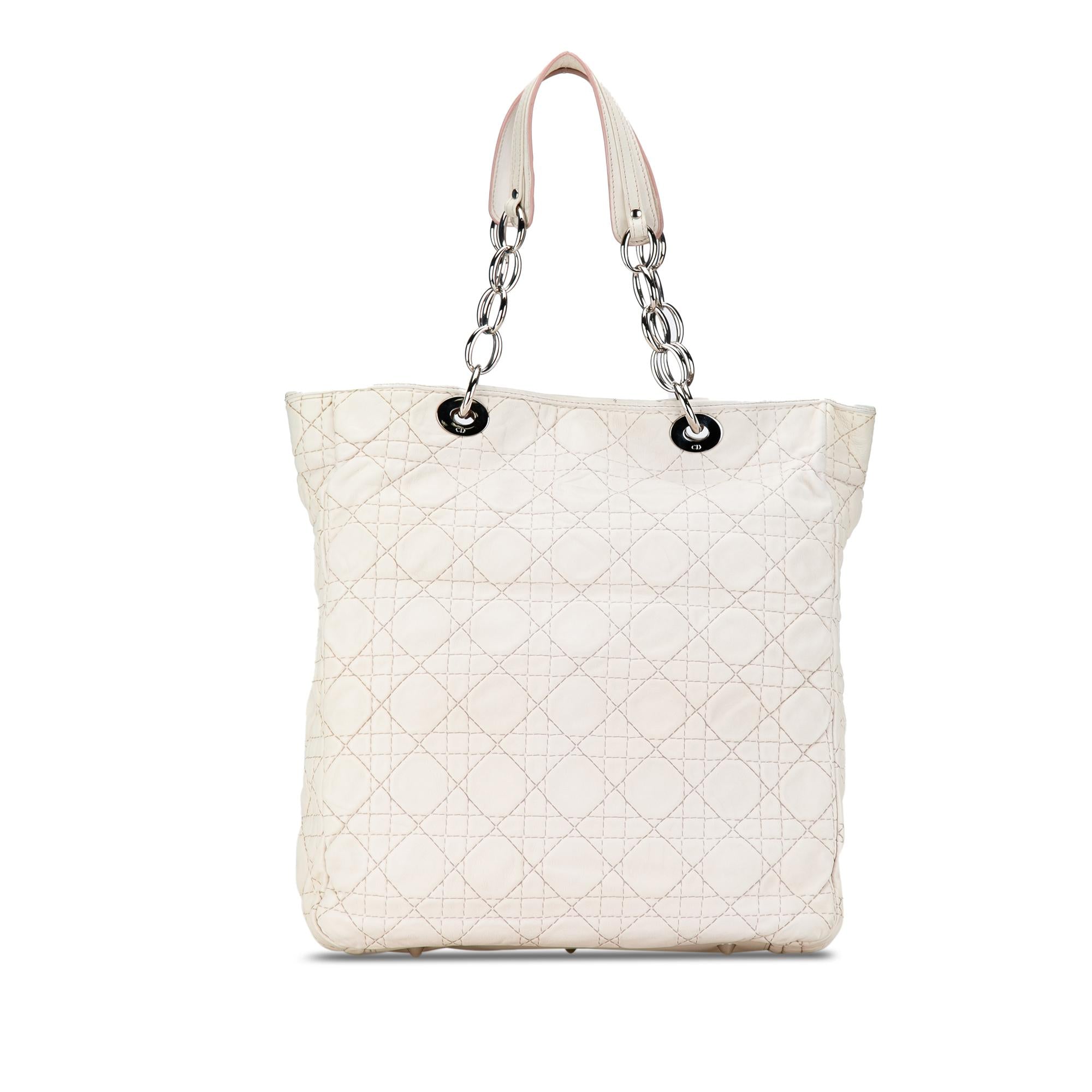 Dior Lambskin Cannage Shopping Tote (SHG-icEwoy)