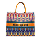 Dior Large Multicolor Embroidered Book Tote (SHG-GboZYw)
