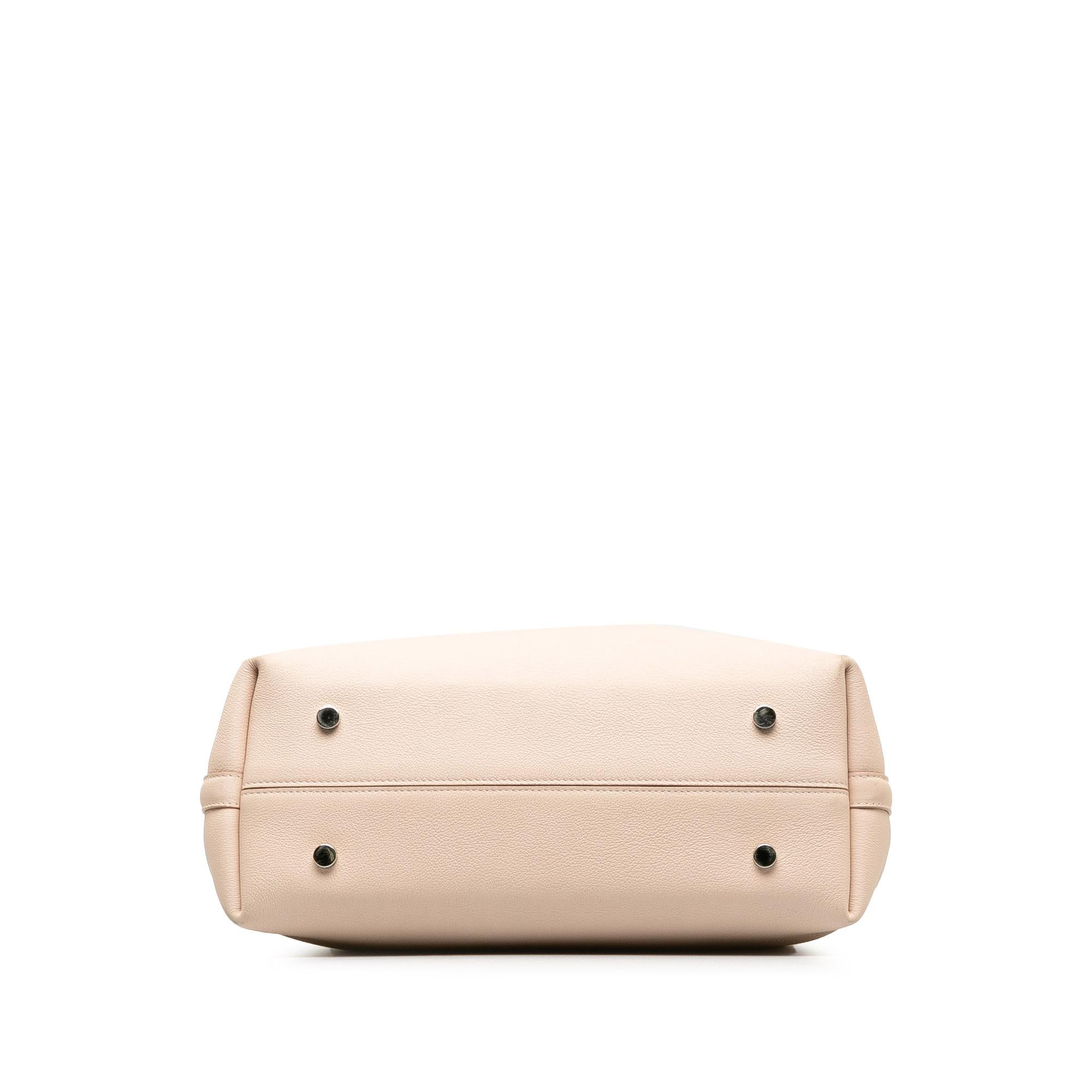Dior Medium Blossom Tote (SHG-kaCYER)