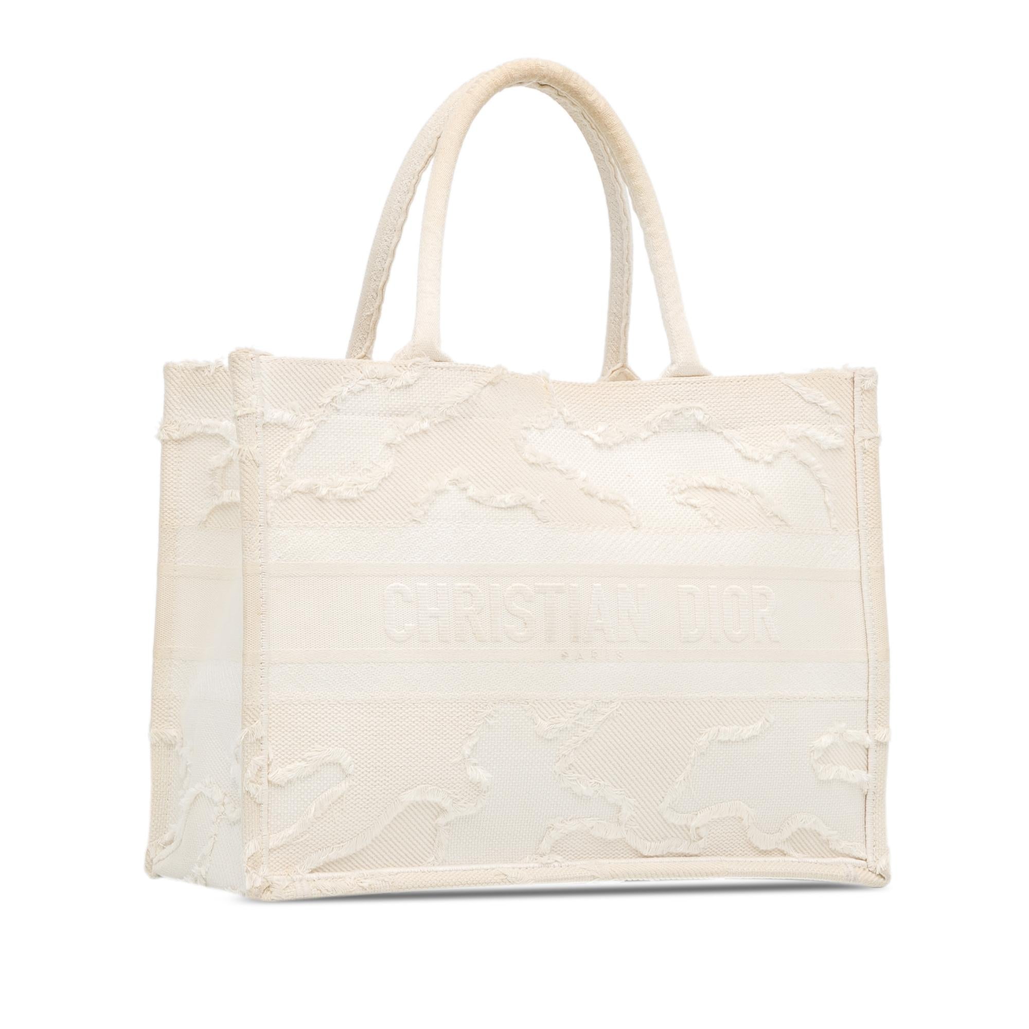 Dior Medium Camouflage Book Tote (SHG-EhiKgn)