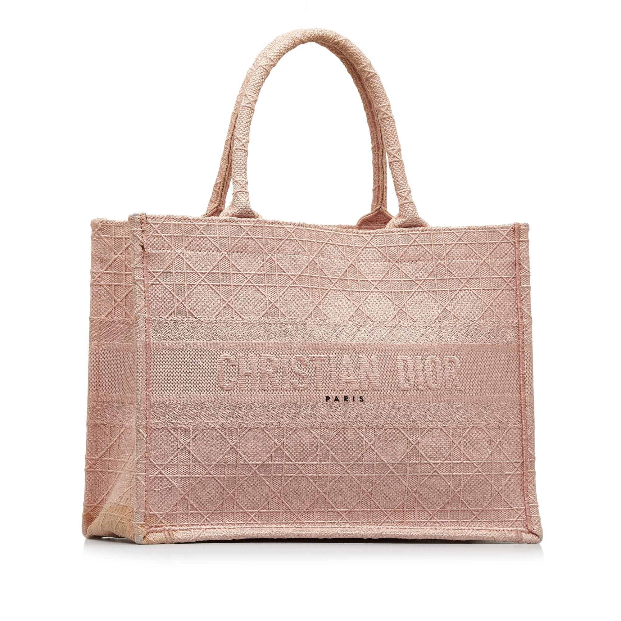 Dior Medium Cannage Embroidered Book Tote (SHG-LuB71h)
