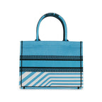 Dior Medium D-Jungle Pop Book Tote (SHG-9ZfnIt)
