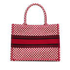 Dior Medium Dioramour Book Tote (SHG-XAZY2E)