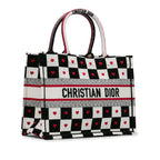 Dior Medium Dioramour D-Chess Book Tote (SHG-cv0KiU)