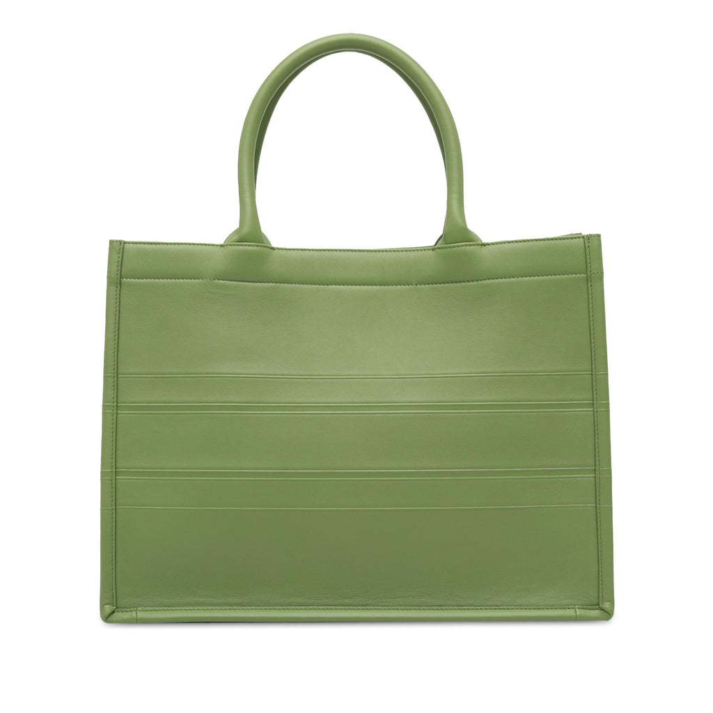 Dior Medium Embossed Leather Book Tote (SHG-Uy5Gn9)