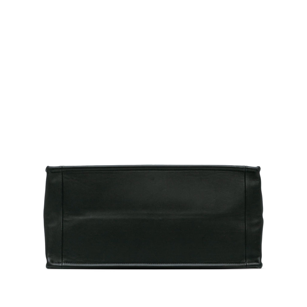 Dior Medium Embossed Leather Book Tote (SHG-vhIfQk)