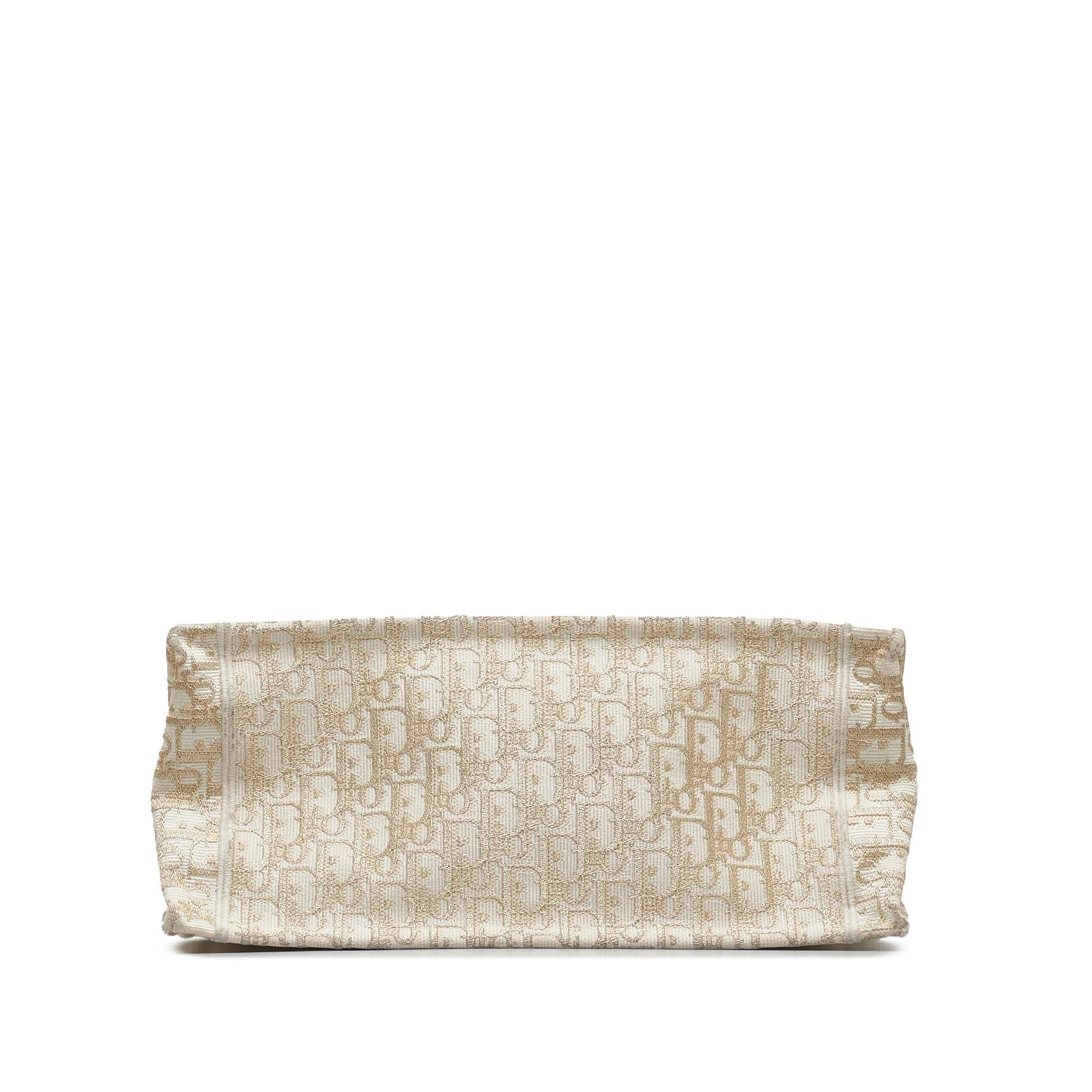 Dior Medium Oblique Book Tote (SHG-ENvZWF)