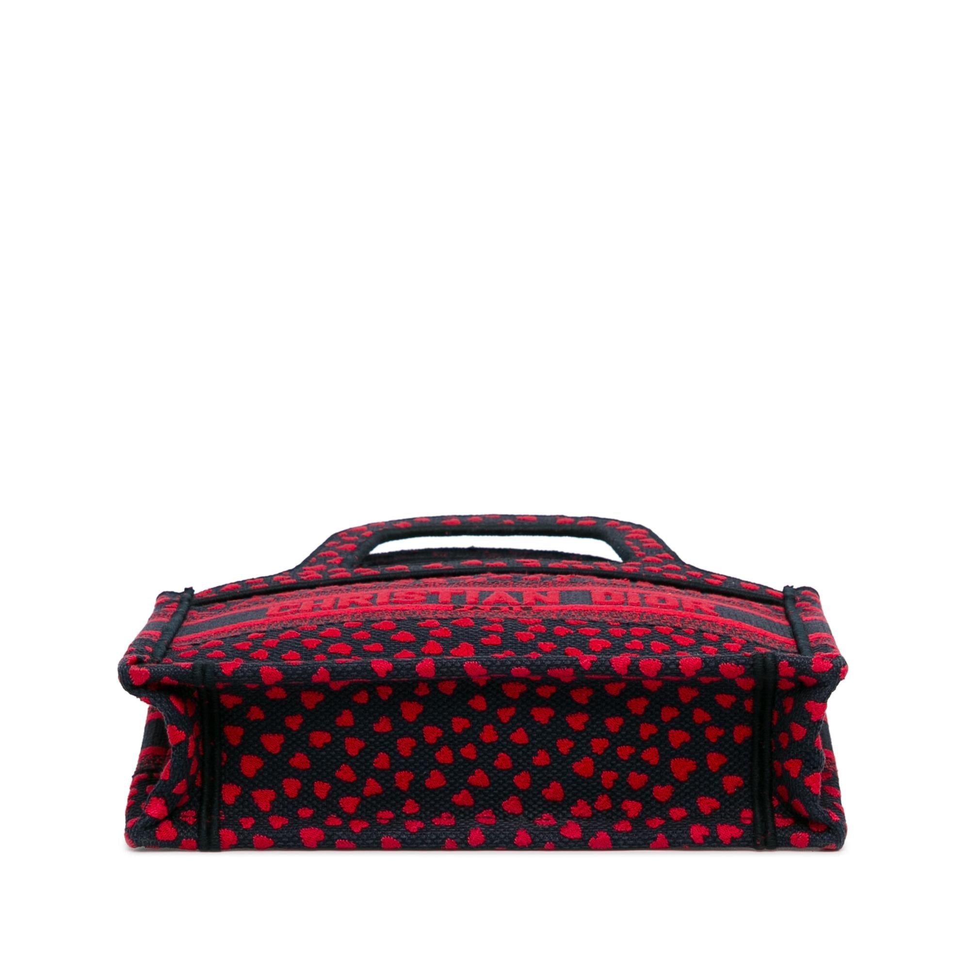 Dior Mini Pop Heart I Love Paris Book Tote (SHG-1WbMpp)