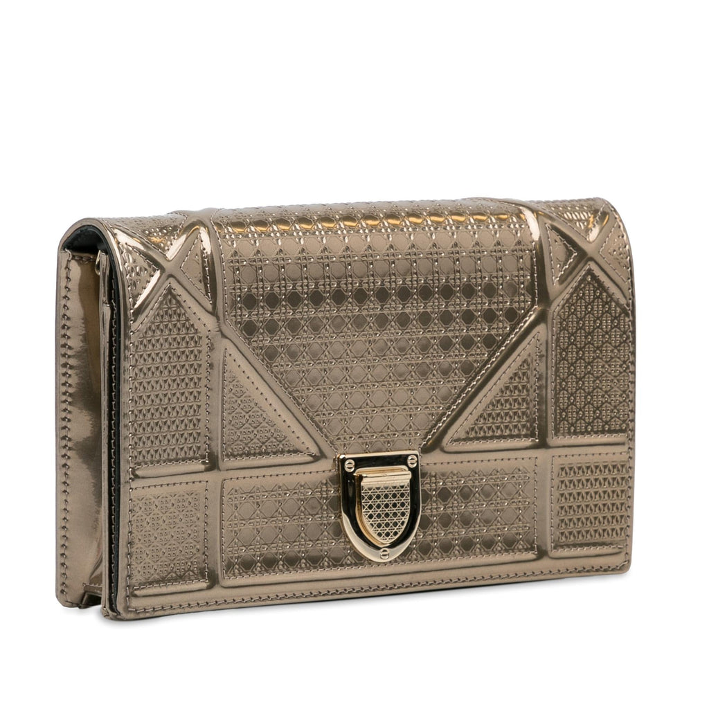 Dior Patent Microcannage Diorama Wallet on Chain (SHG-slLLNI)