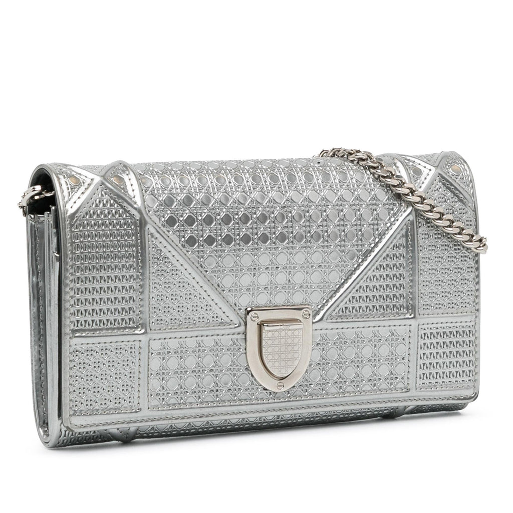 Dior Patent Microcannage Diorama Wallet on Chain (SHG-1ZSxWm)
