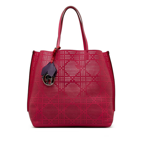 Dior Perforated Cannage Dioriva Tote (SHG-u7MifQ)