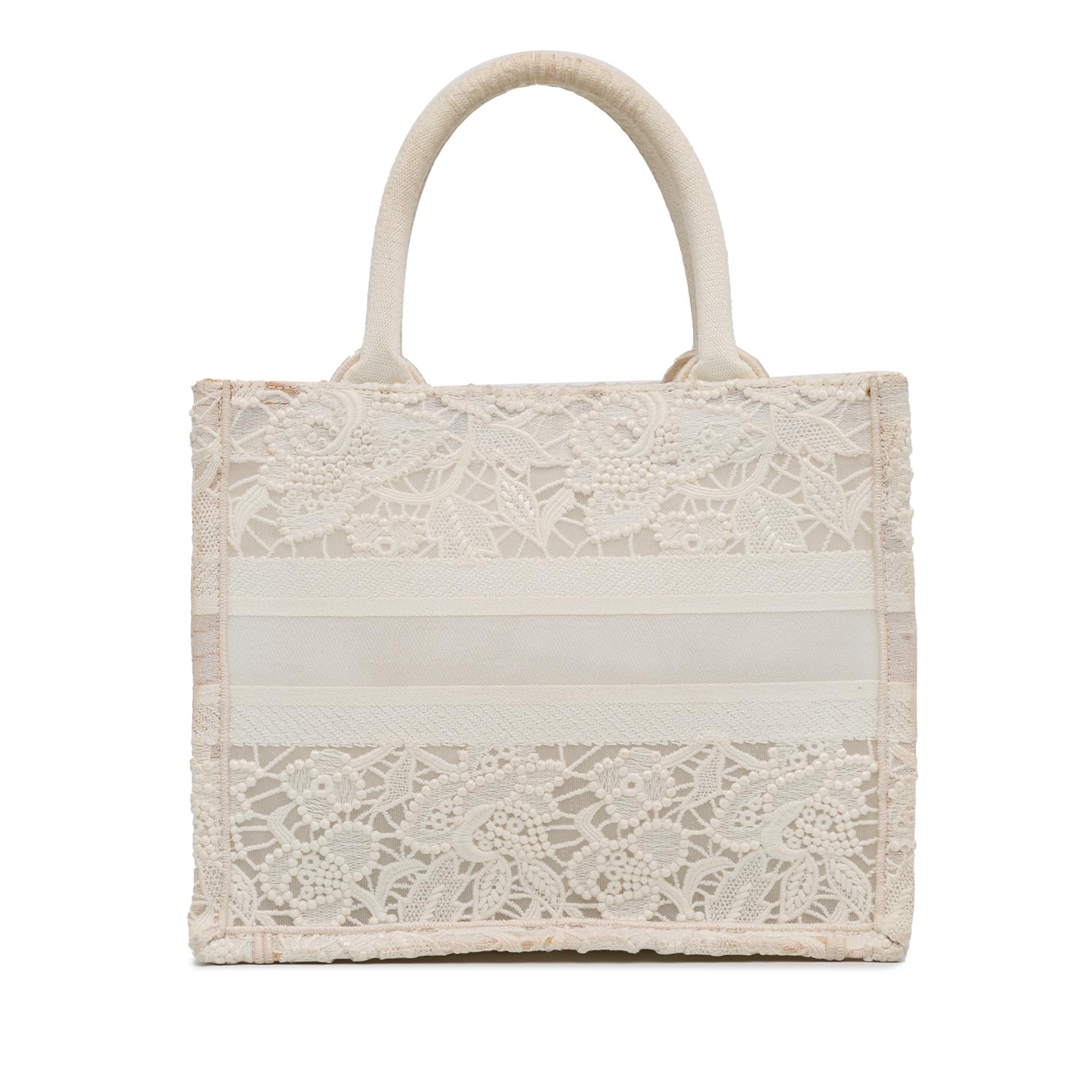 Dior Small D-Lace Embroidery Book Tote (SHG-x9rHGK)
