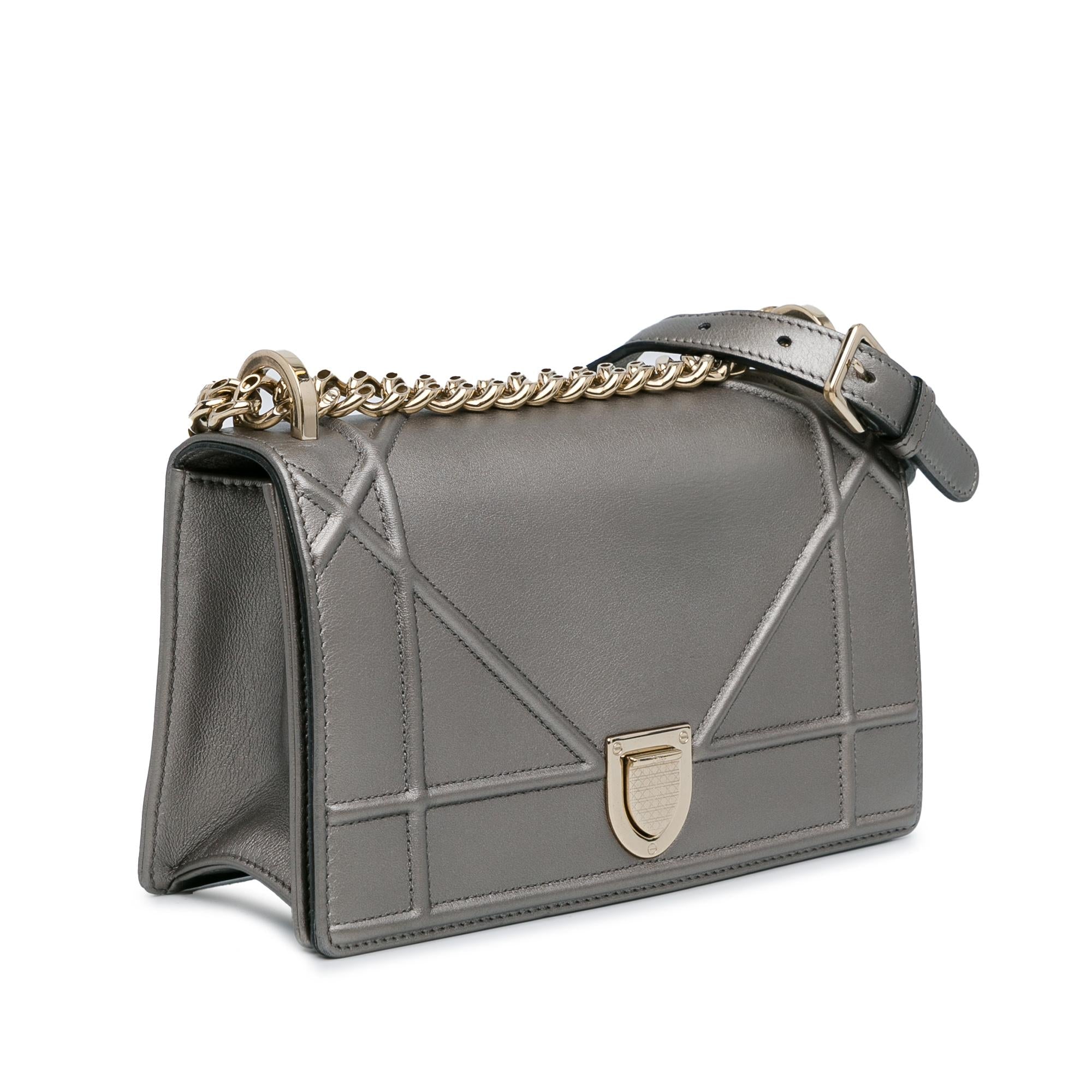 Dior Small Diorama Flap (SHG-STKbya)