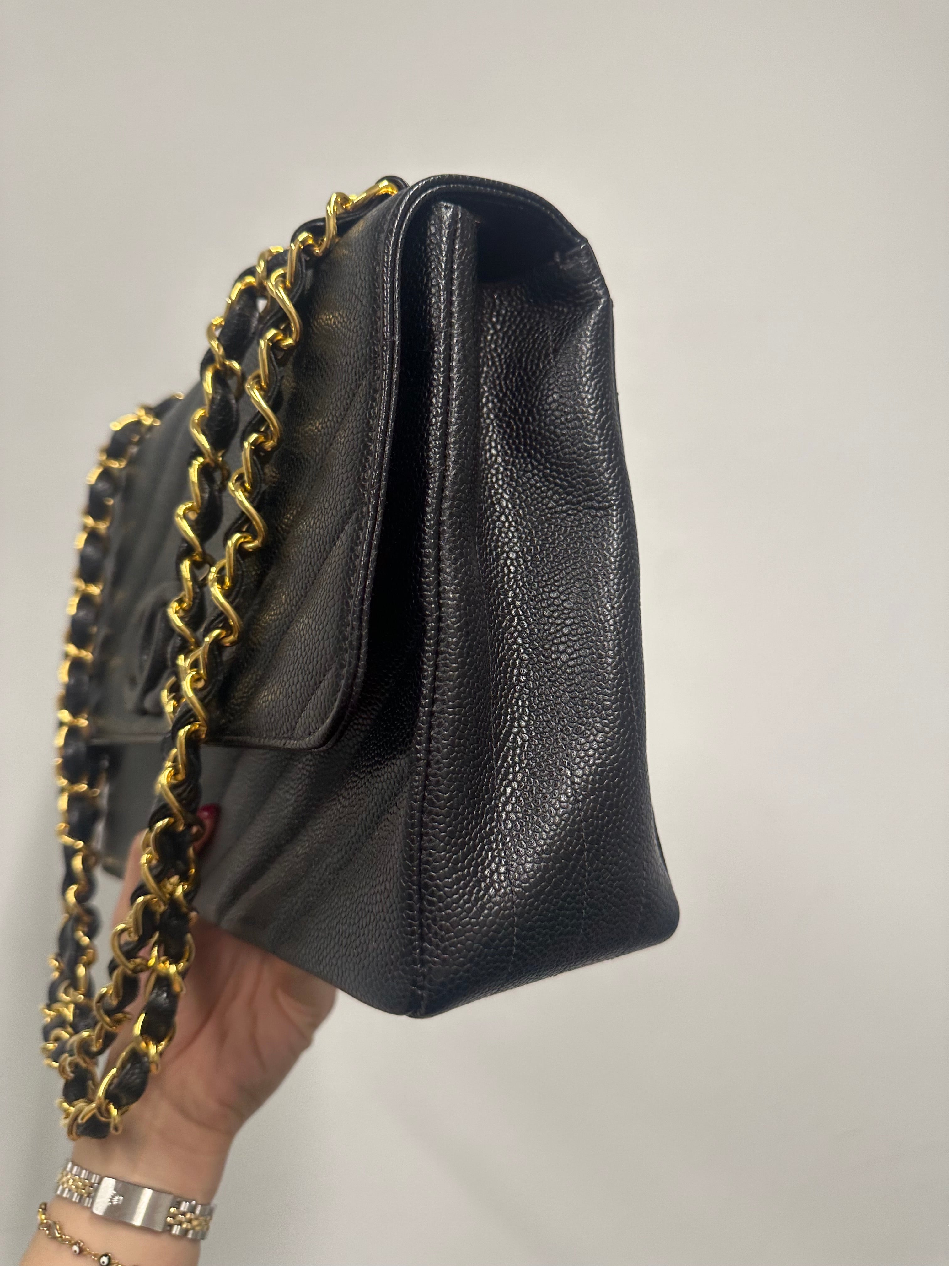 CHANEL-  1995 Straight Flap Jumbo shoulder bag