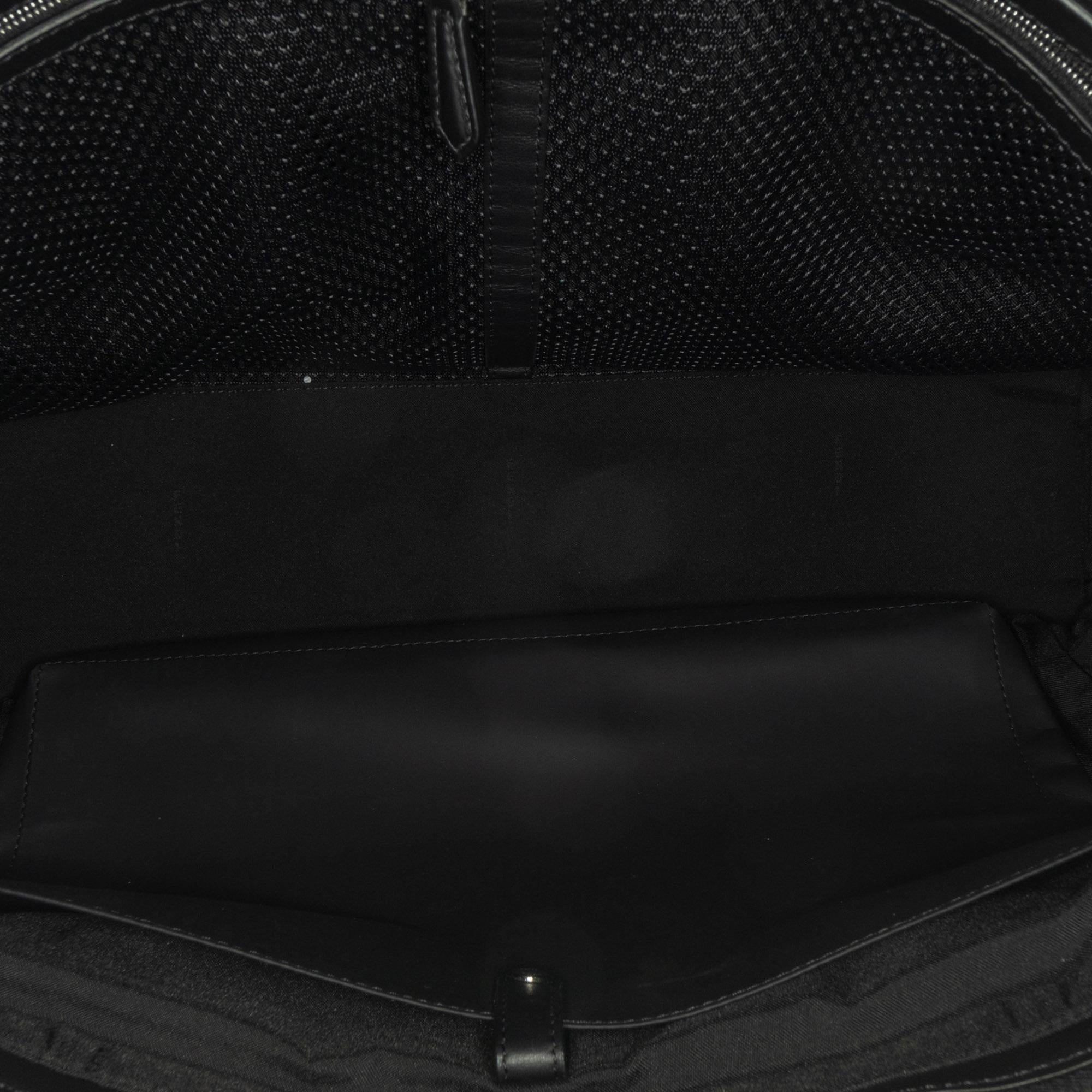Fendi Anrealage Nylon Peekaboo Satchel (SHG-rKsfA7)