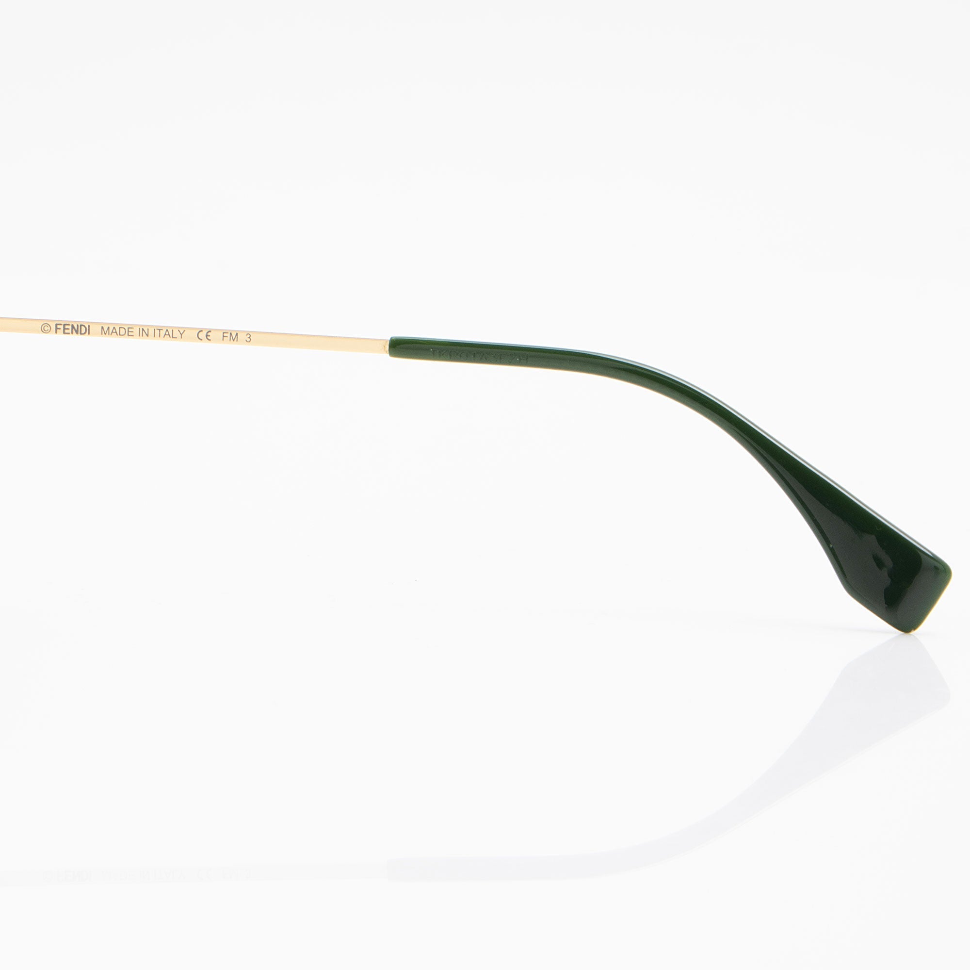 Fendi Angled Aviator Sunglasses (SHF-Bb8aop)