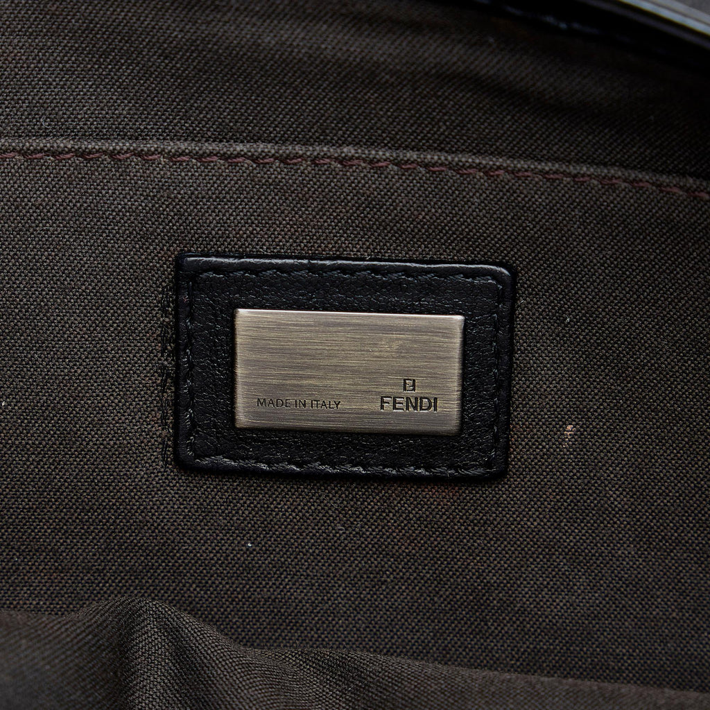 Fendi B Bis Shoulder Bag (SHG-aqq6RF)