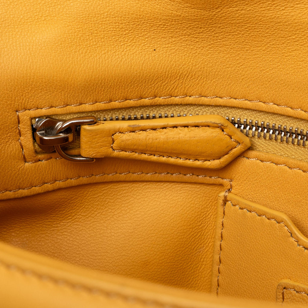 Fendi BeBaguette Chain Bag (SHG-T5ANAx)