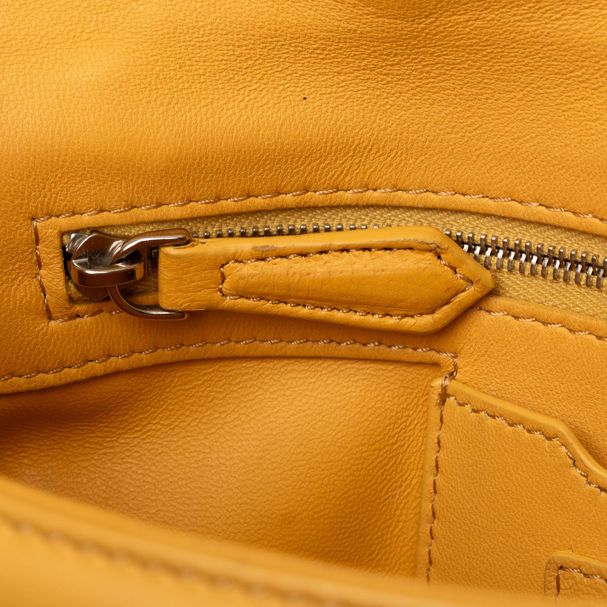 Fendi BeBaguette Chain Bag (SHG-T5ANAx)