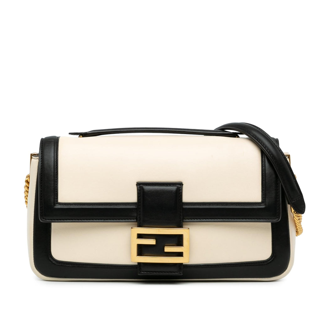 Fendi Bicolor Leather Chain Midi Baguette (SHG-Hf8LuU)