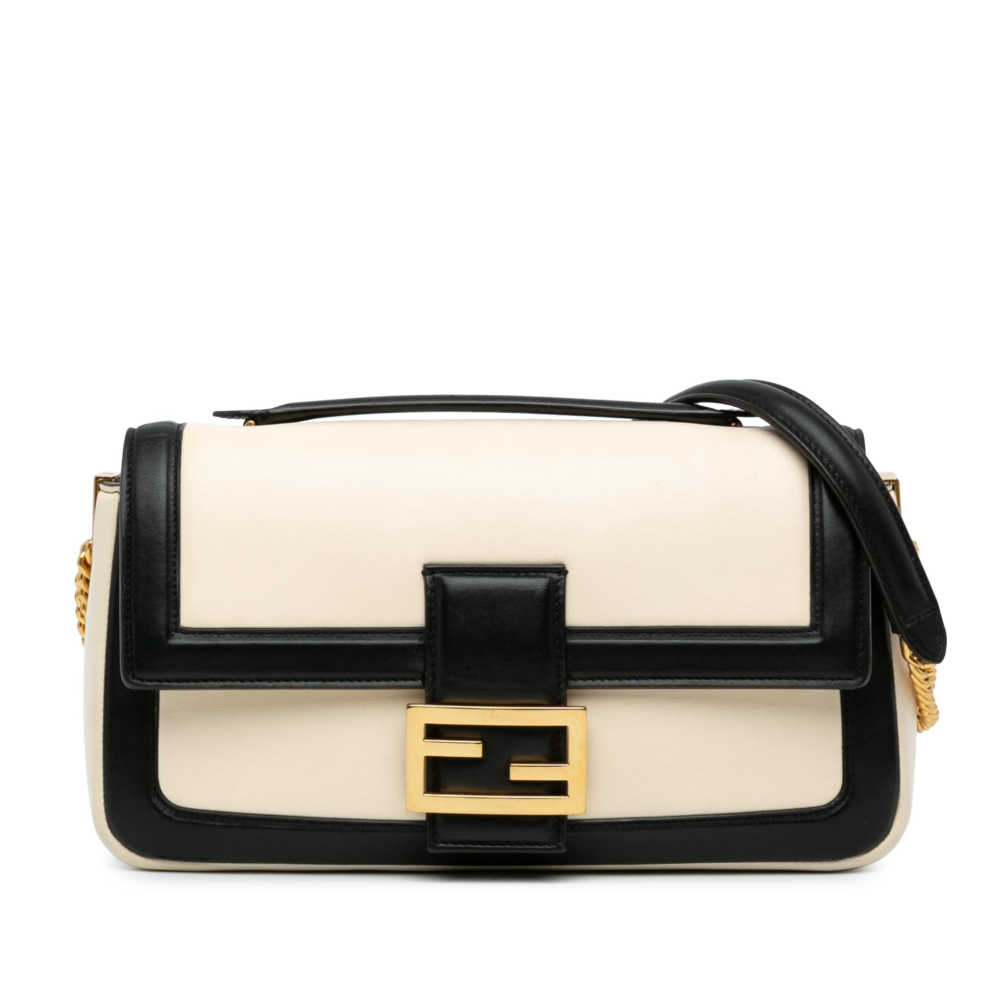 Fendi Bicolor Leather Chain Midi Baguette (SHG-Hf8LuU)