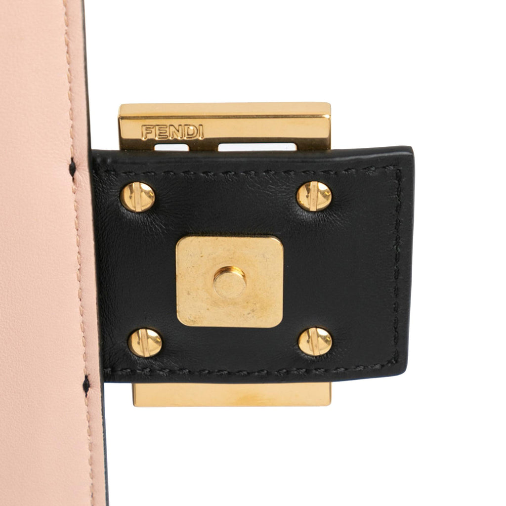 Fendi Bicolor Leather Chain Midi Baguette (SHG-HANO4S)