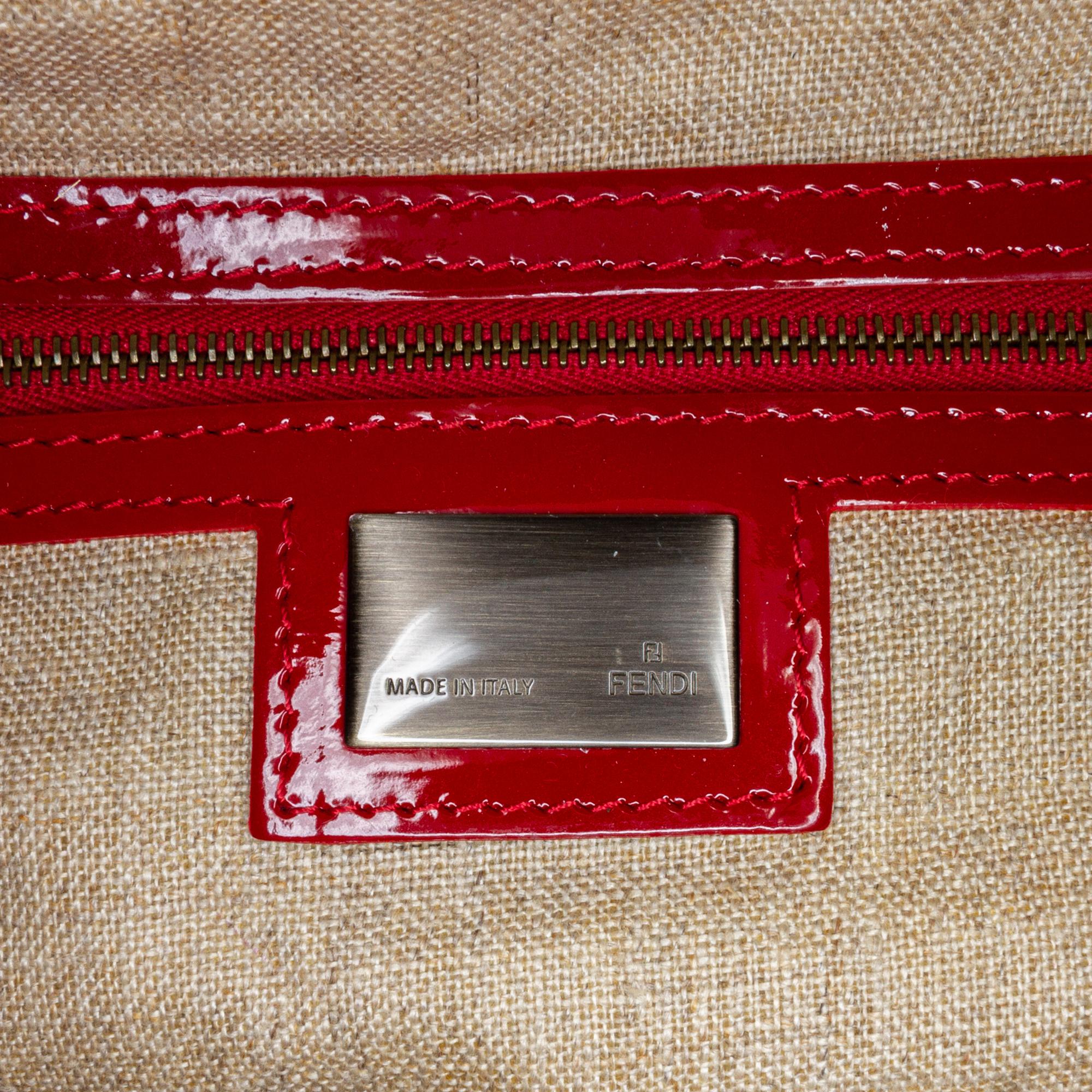Fendi Borsa Doctor Shoulder Bag (SHG-VLFm4N)