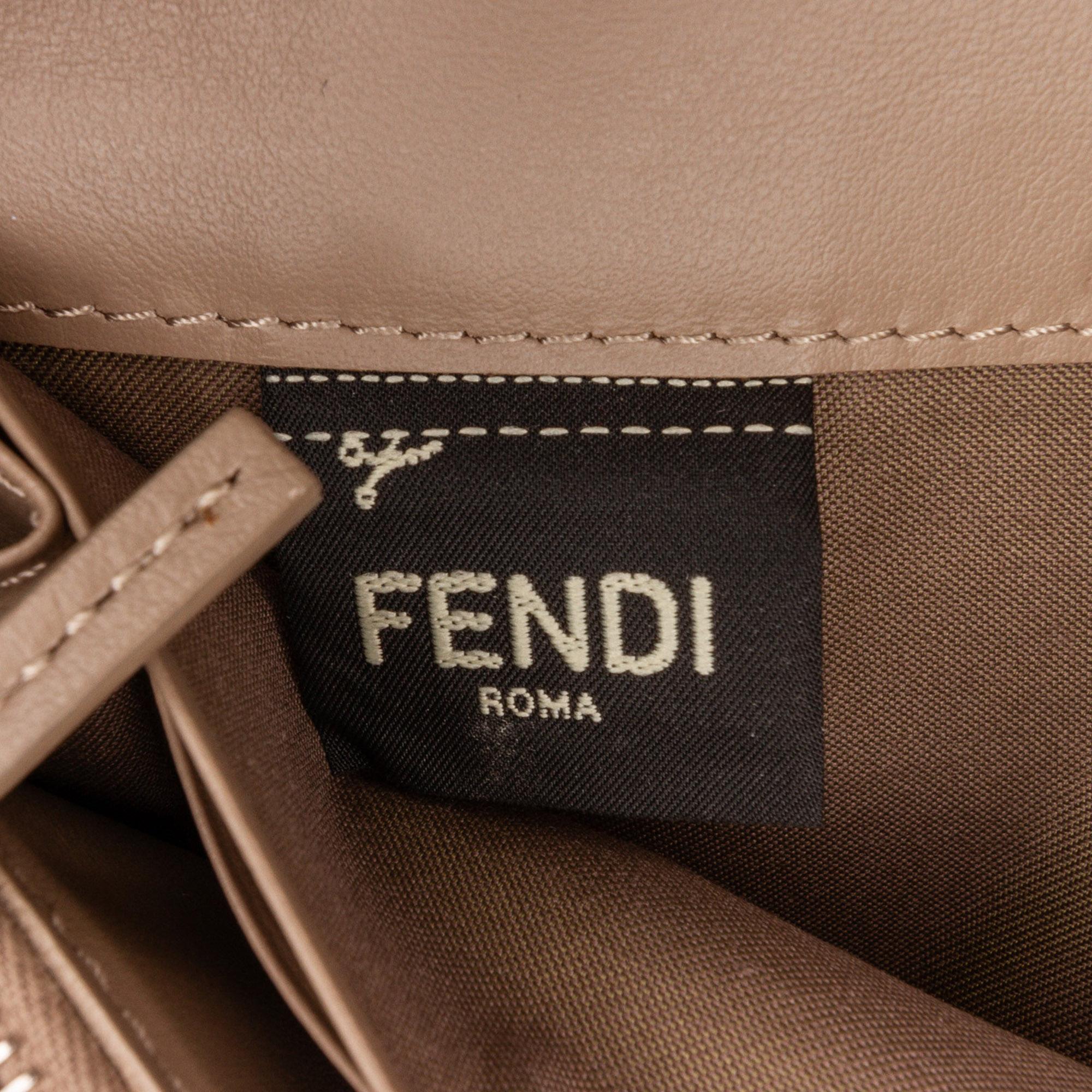 Fendi By The Way Long Wallet (SHG-rd0Thy)
