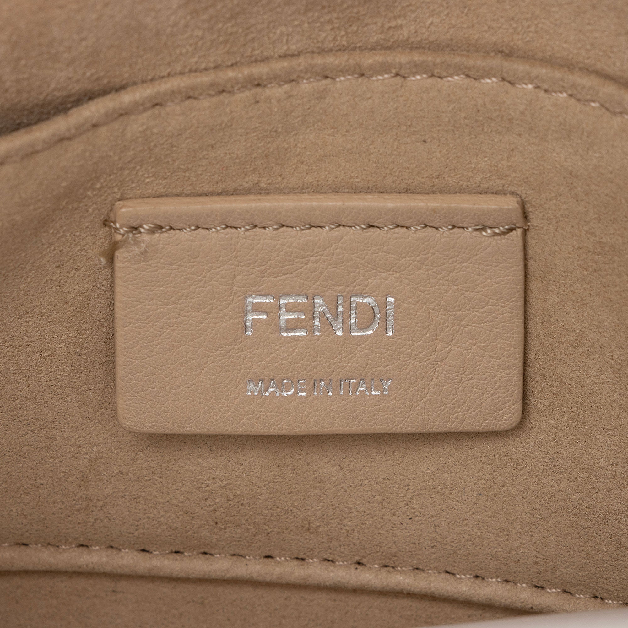 Fendi Calfskin Kan I Small Shoulder Bag (SHF-oB2YGv)