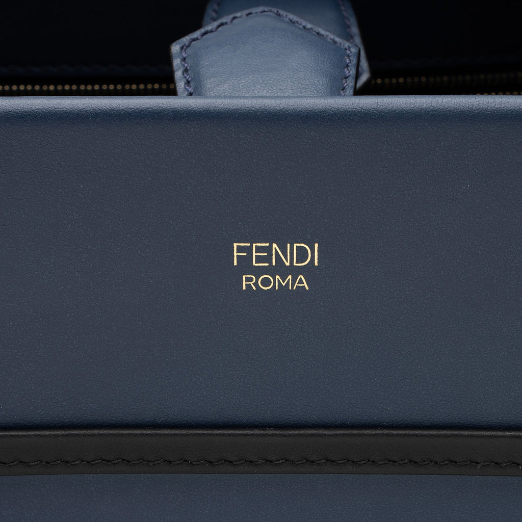 Fendi Calfskin Runaway Medium Tote (SHF-MJuMww)