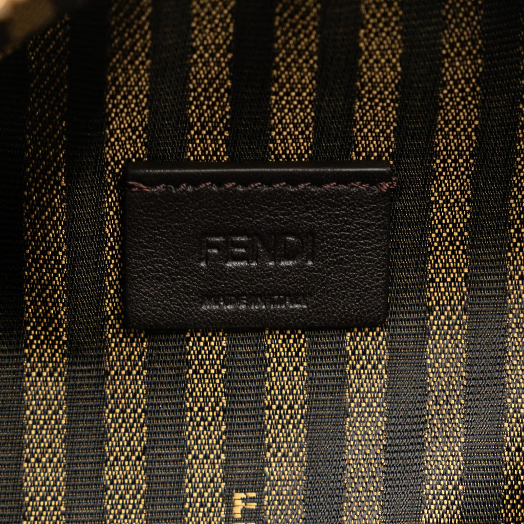 Fendi Calfskin Selleria Triangle Shoulder Bag (SHG-wv4LIw)