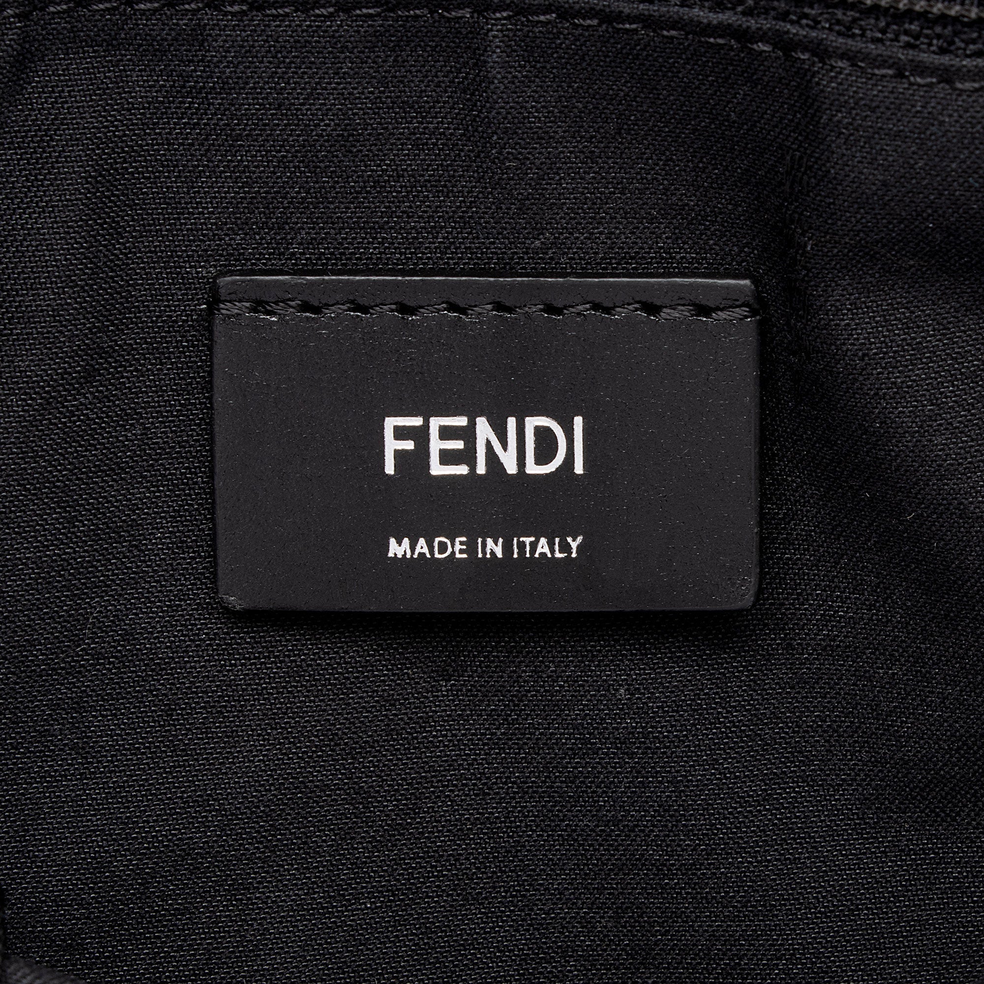Fendi Camouflage FF Nylon Sling Bag (SHF-0nq7rU)
