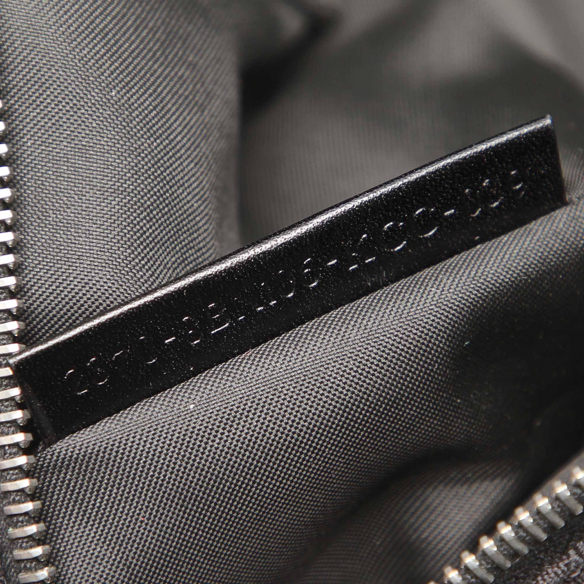 Fendi Canvas Handbag (SHG-31708)