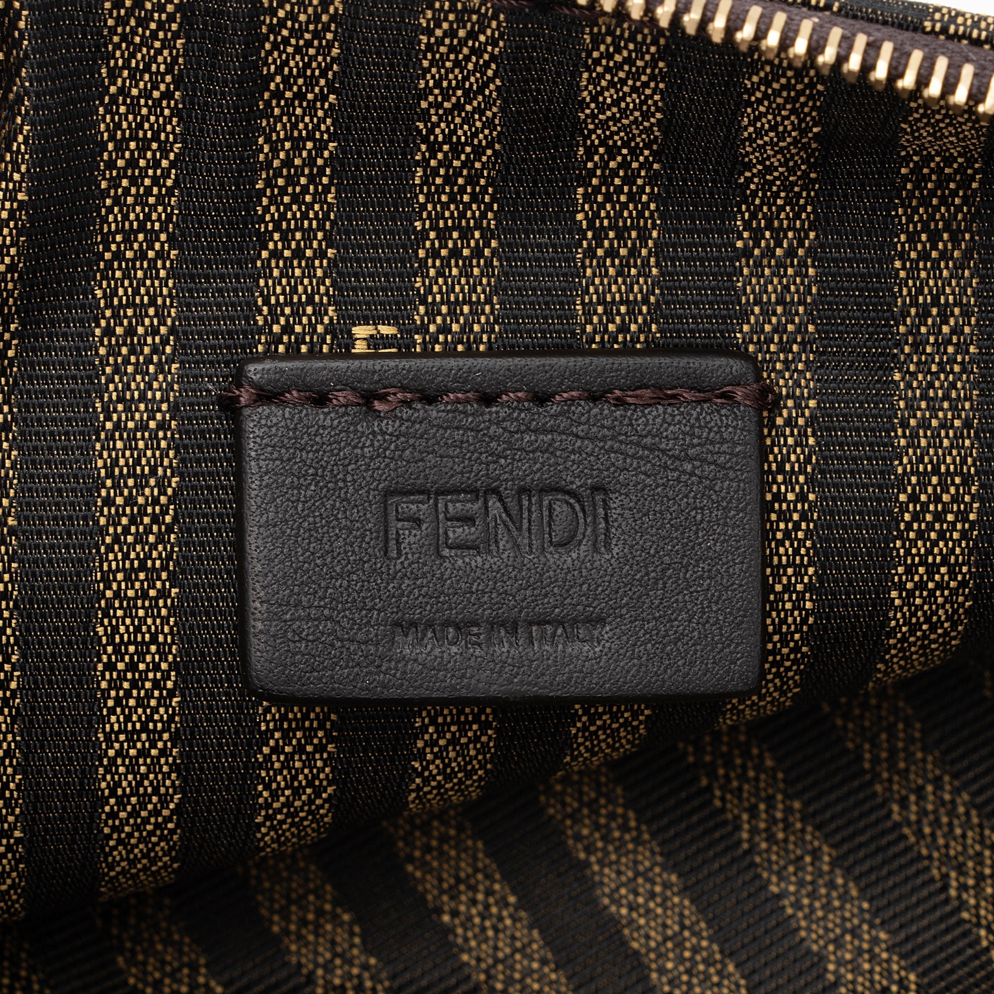 Fendi Canvas Pequin Pochette (SHF-2YZlVT)