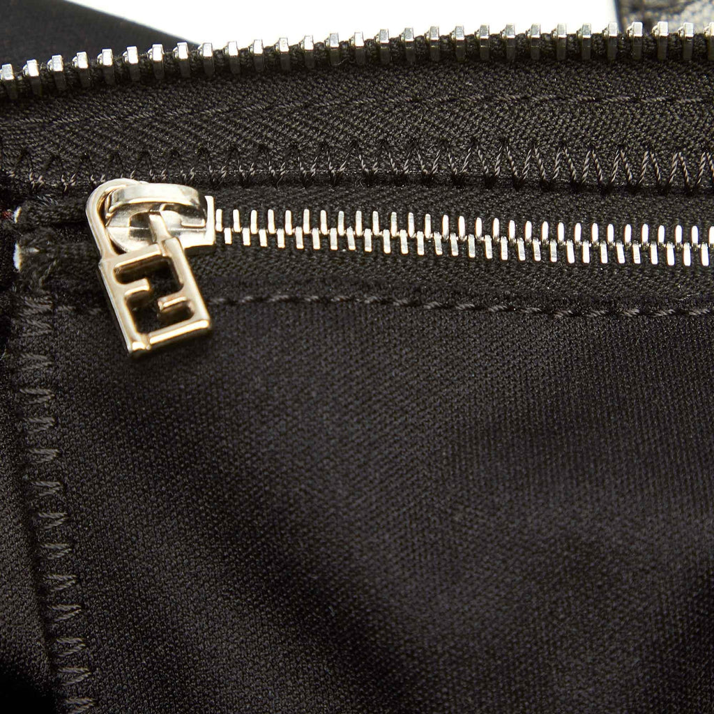 Fendi Canvas Shoulder Bag (SHG-22304)