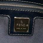 Fendi Canvas Shoulder Bag (SHG-Dfrie7)