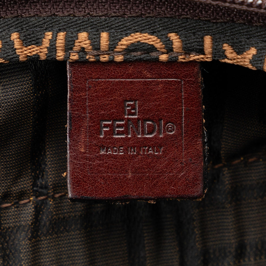 Fendi Canvas Zucca Tote (SHG-tjwRnh)