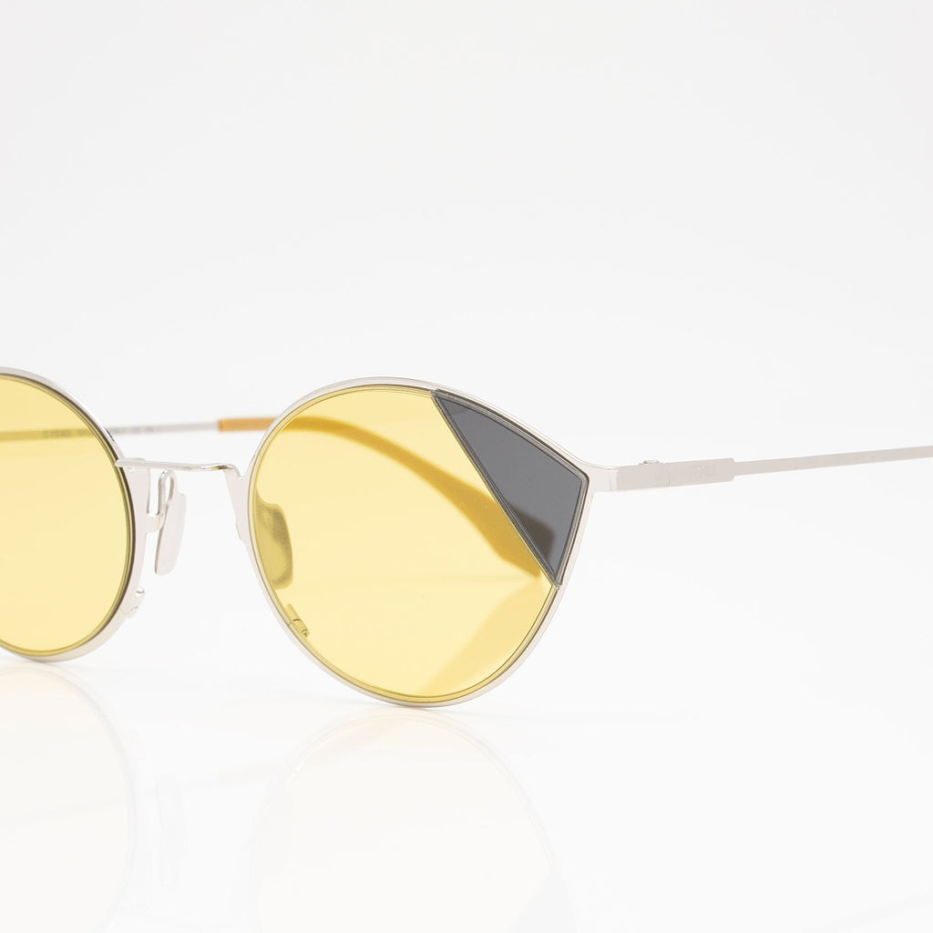 Fendi Cat Eye Sunglasses (SHF-uuTHLO)