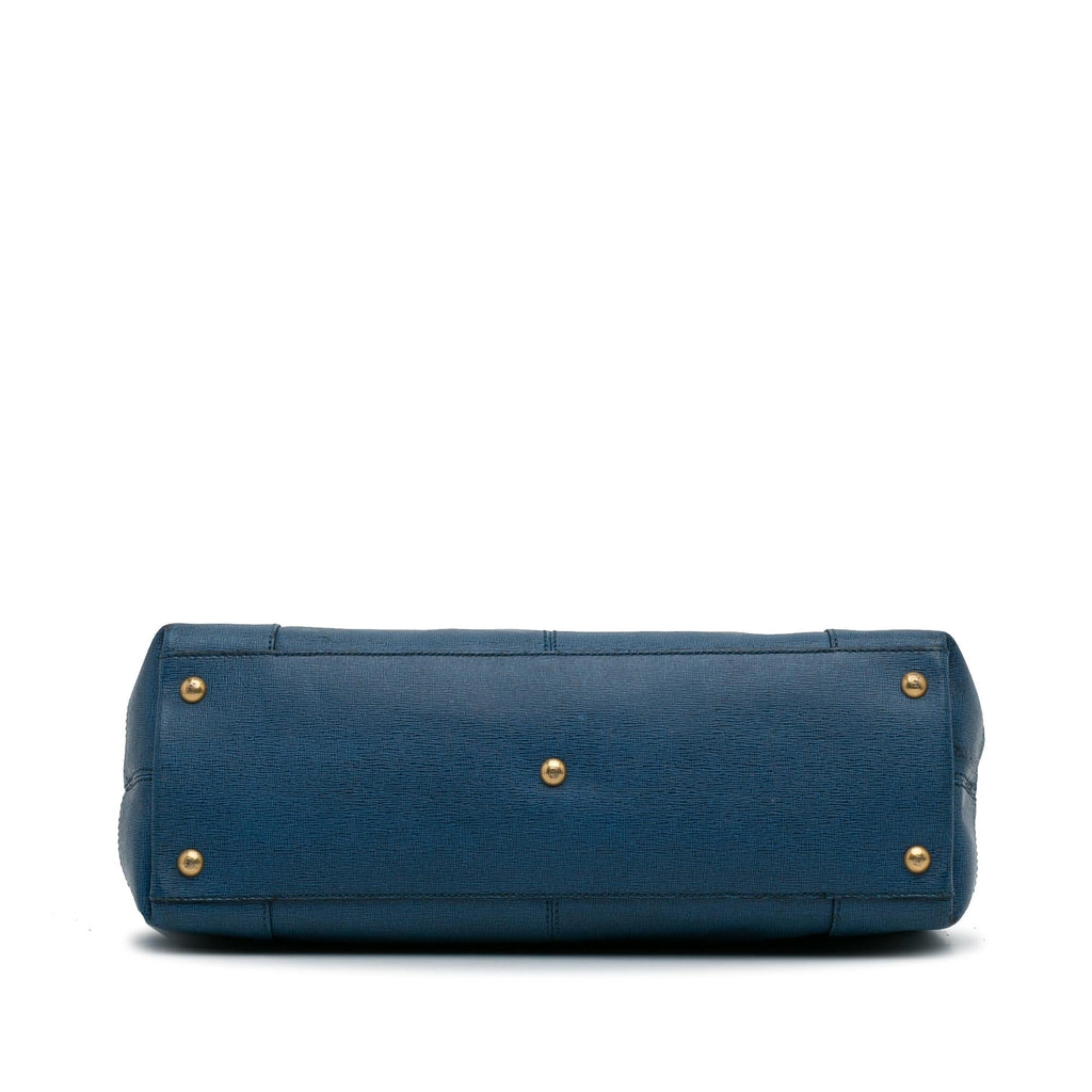 Fendi Chameleon Shopper Tote (SHG-MyDOZD)