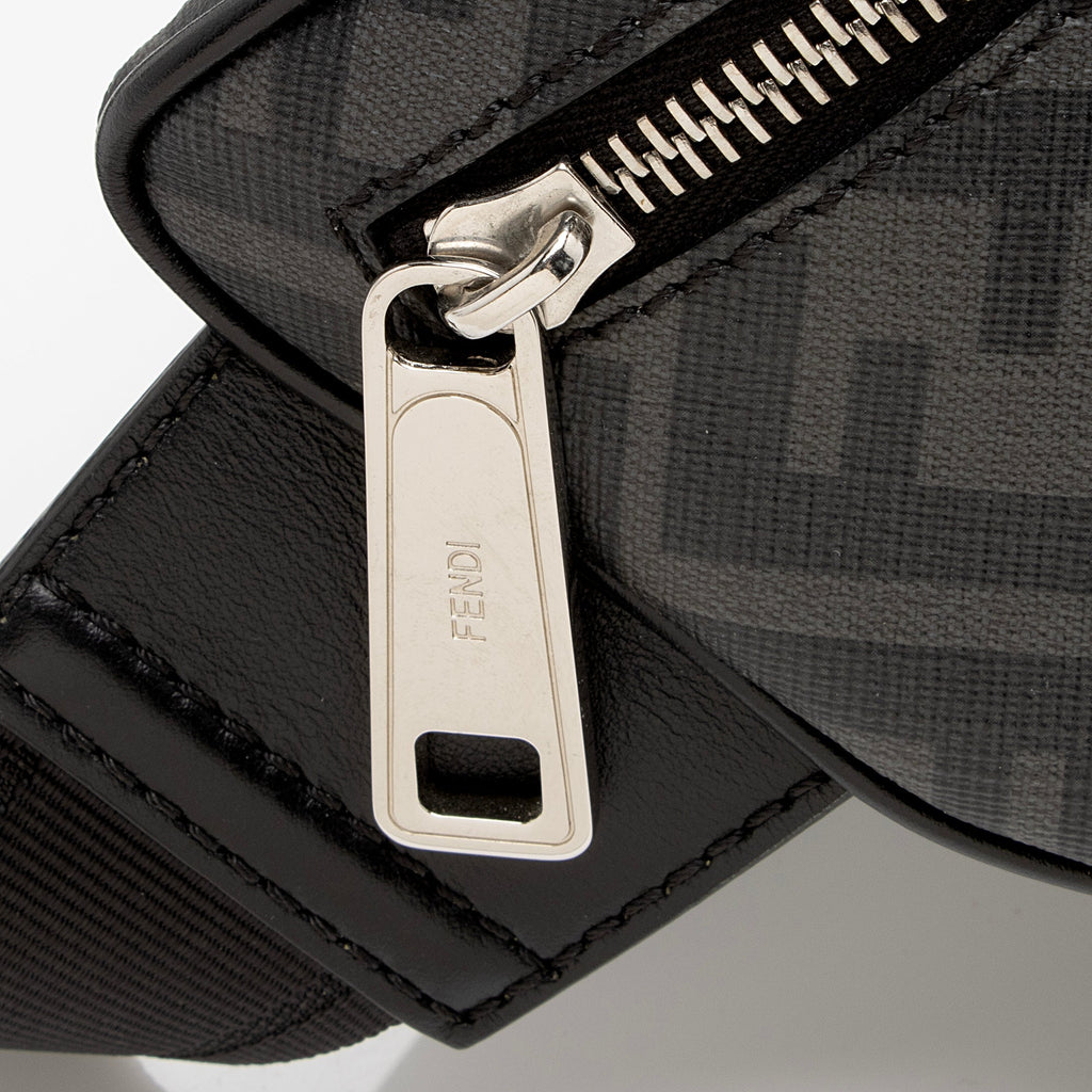 Fendi Coated Canvas FF Belt Bag (SHF-AeWxPp)