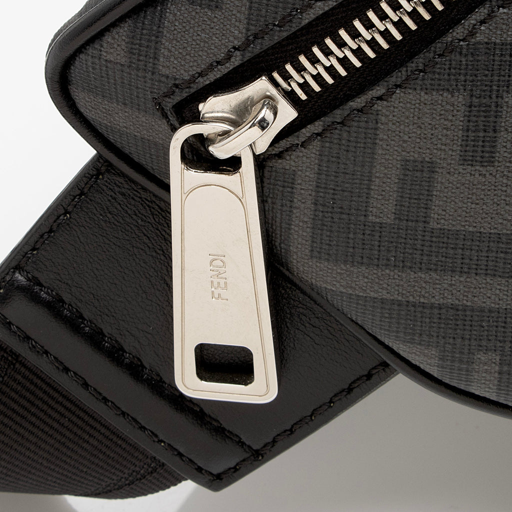 Fendi Coated Canvas FF Belt Bag (SHF-AeWxPp)