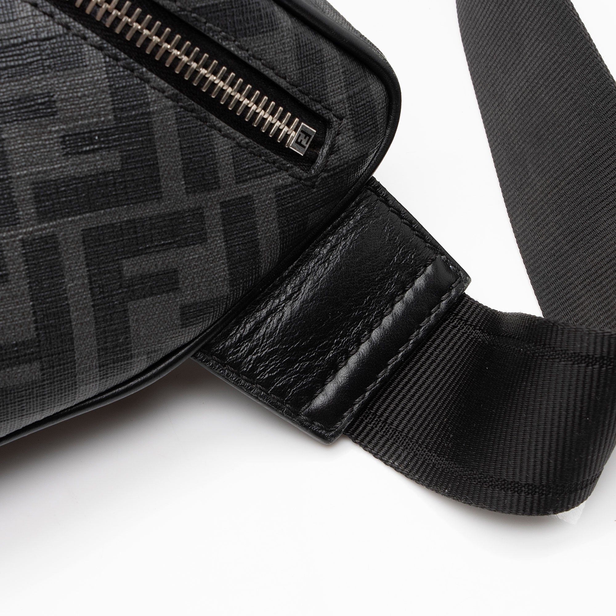 Fendi Coated Canvas FF Belt Bag (SHF-JrxJdY)