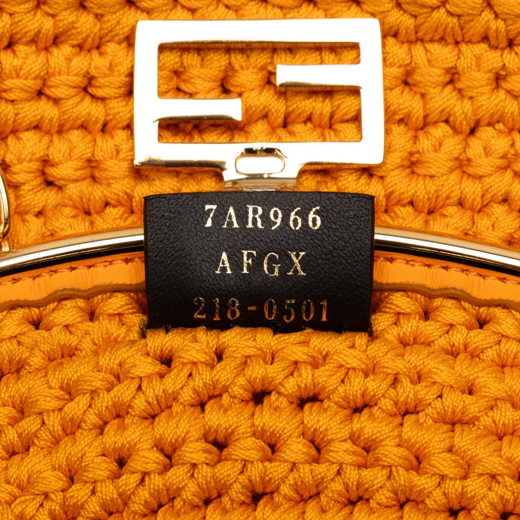 Fendi Crochet Baguette Phone Bag (SHG-uAlpHd)