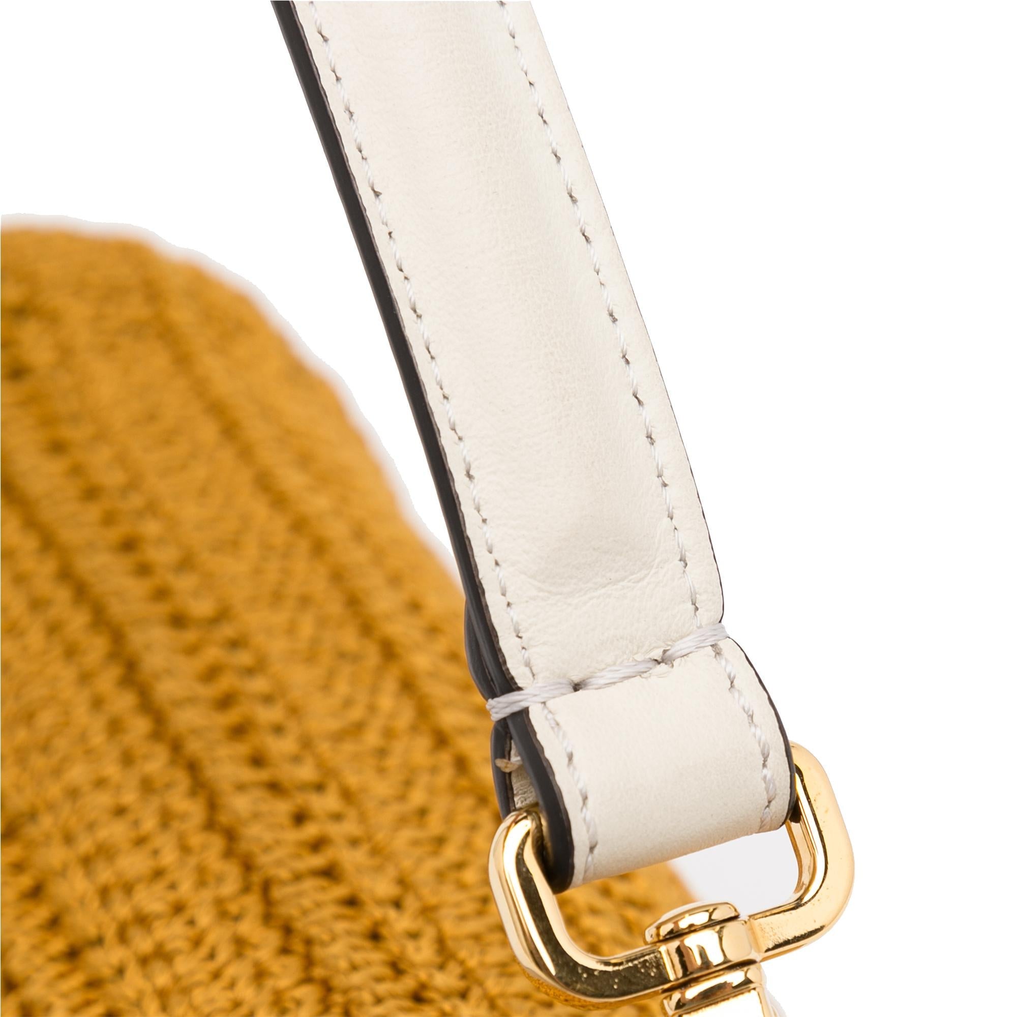 Fendi Crochet Raffia Baguette Satchel (SHG-qh4feG)